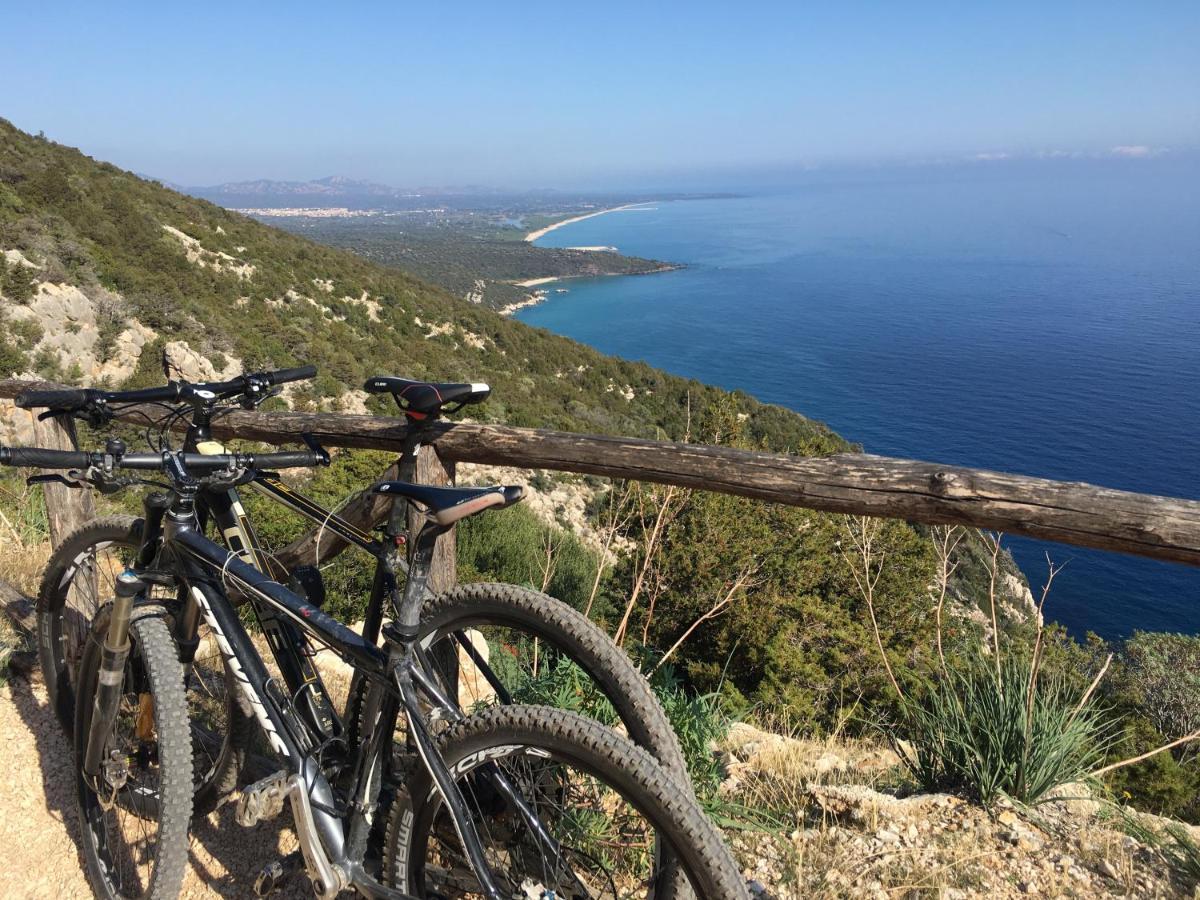 Cav Mameli Aparthotel Dorgali Buitenkant foto