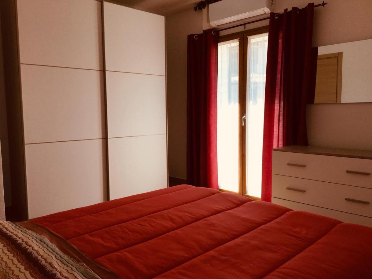 Cav Mameli Aparthotel Dorgali Buitenkant foto