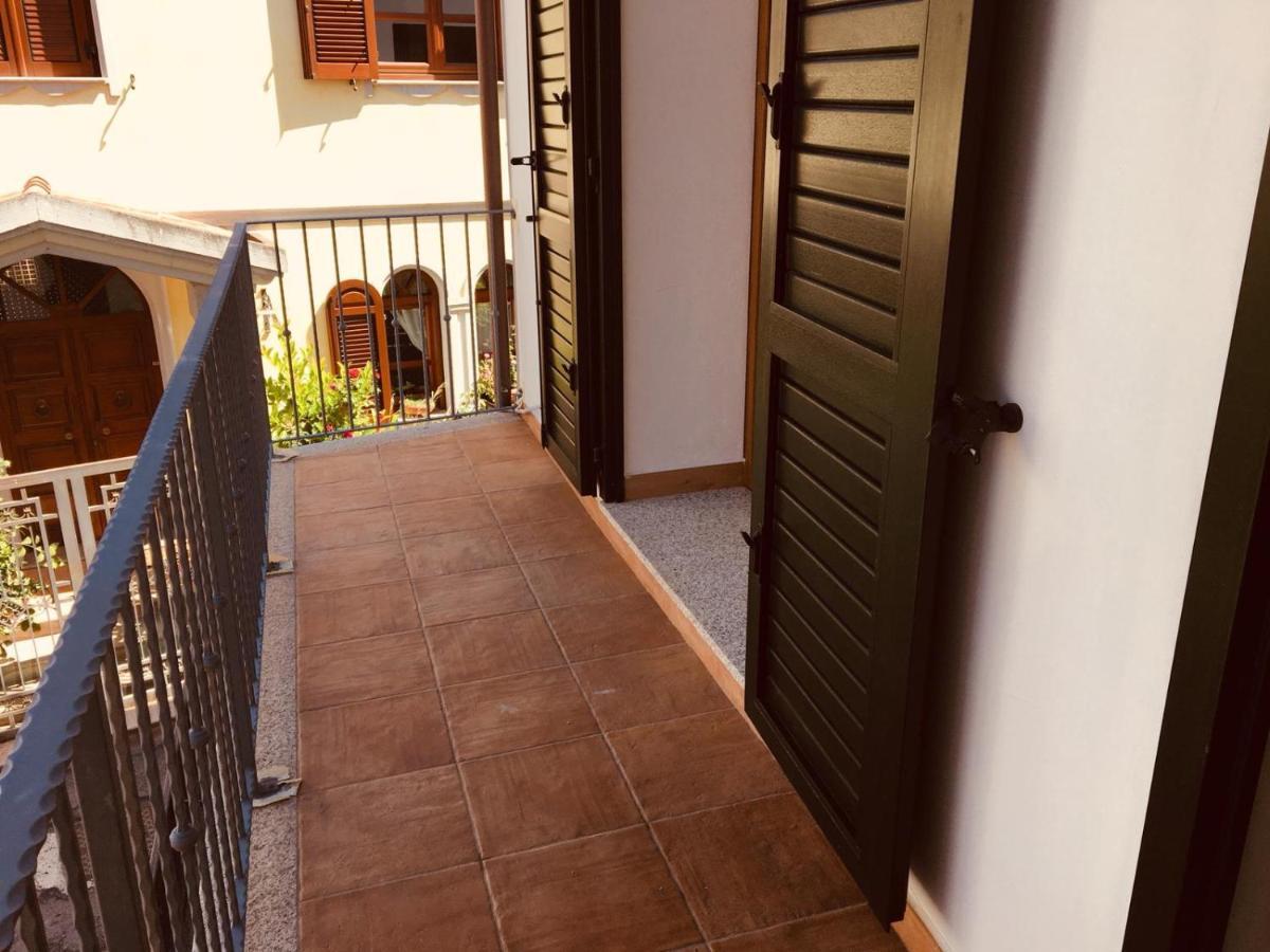 Cav Mameli Aparthotel Dorgali Buitenkant foto