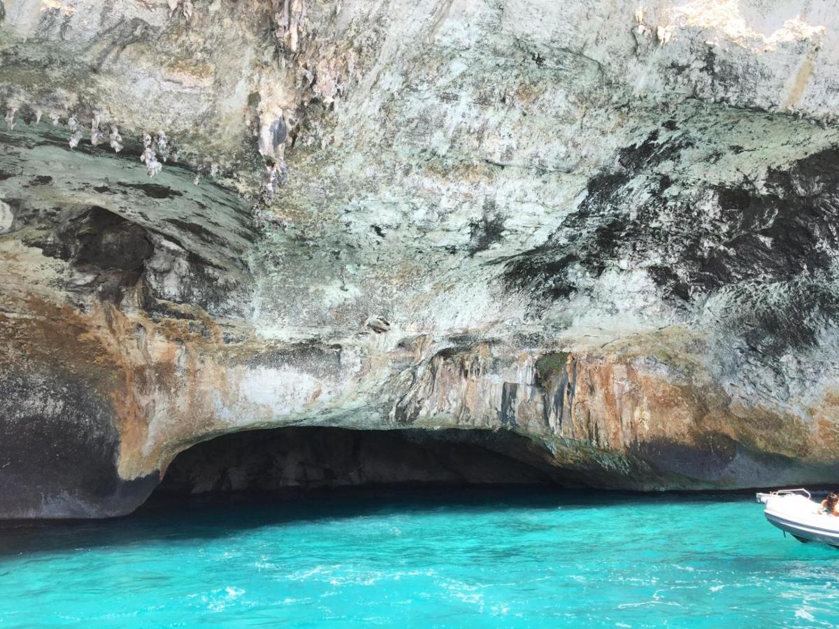 Cav Mameli Aparthotel Dorgali Buitenkant foto